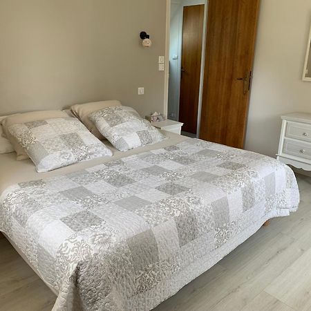 La Gentilhommiere Bed & Breakfast Treffiagat ภายนอก รูปภาพ